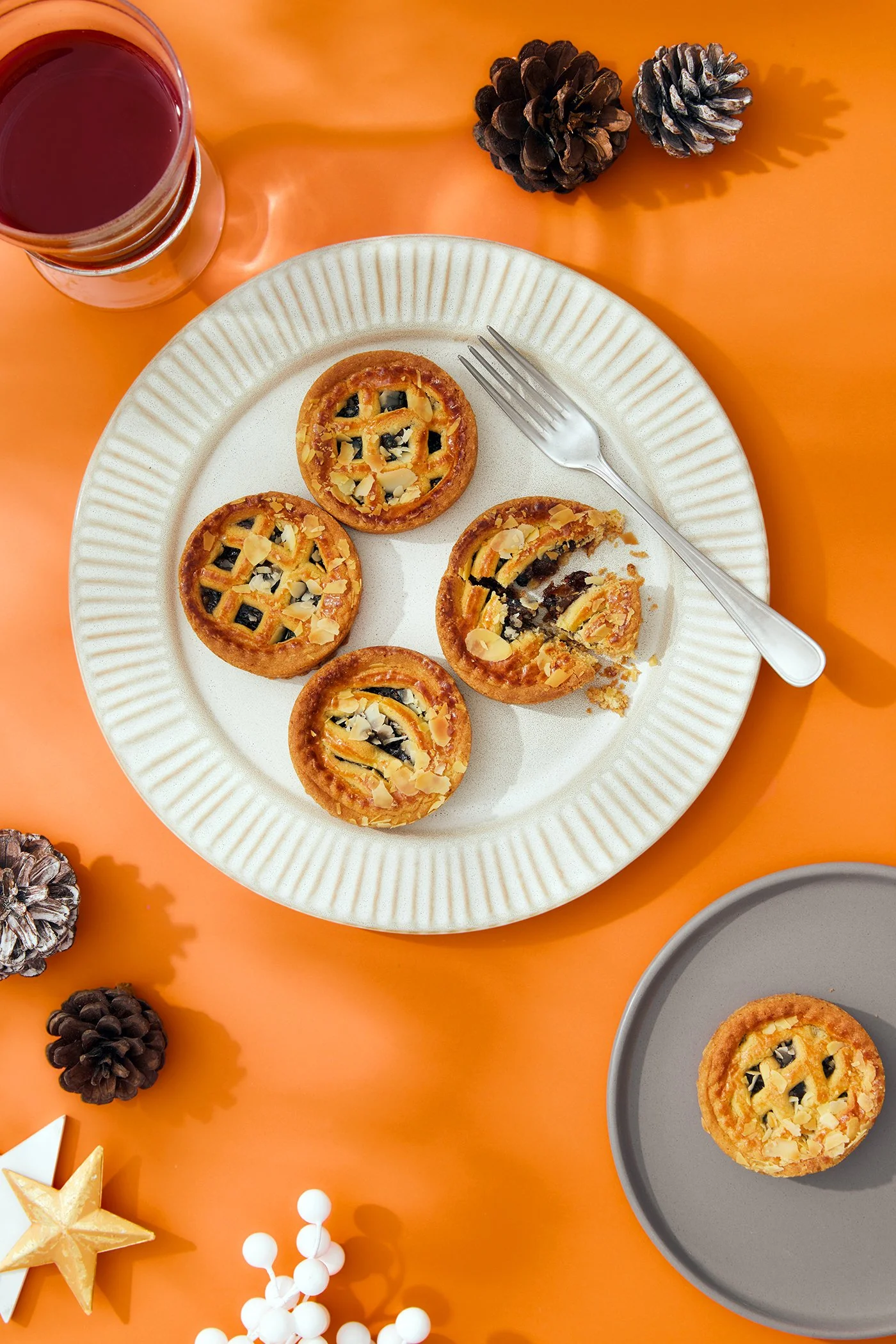 KATIE LEONARD - PORTFOLIO - LISA PRITCHARD6567.jpg