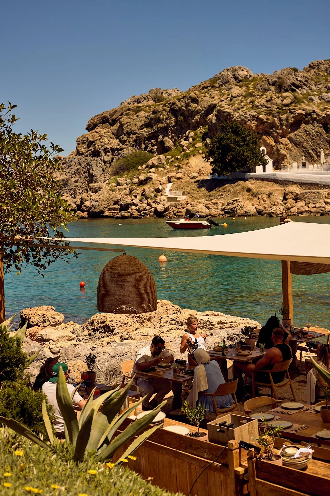 TAMBAKIO-LINDOS-12.jpg