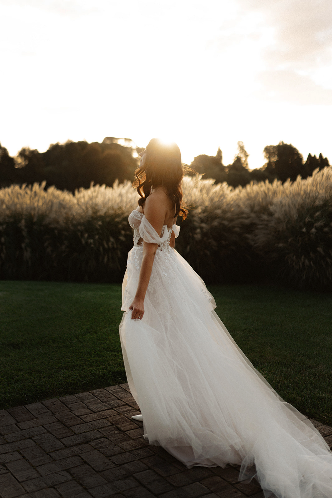 073 DSC01385_Sneak Peek_INLIGHTEN 073_websize.png