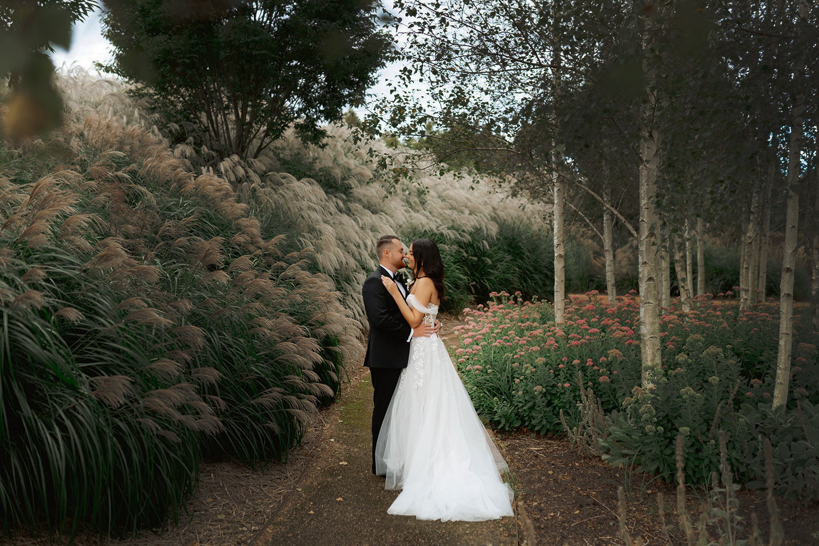057 VB301688_Sneak Peek_INLIGHTEN 057_websize.png
