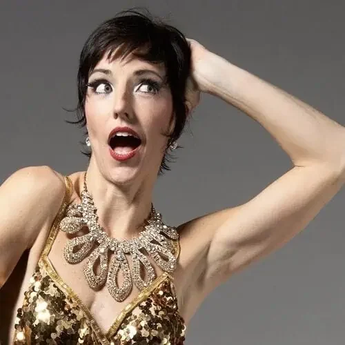 S10 E23 AMY GORDON: Amy-G Whiz