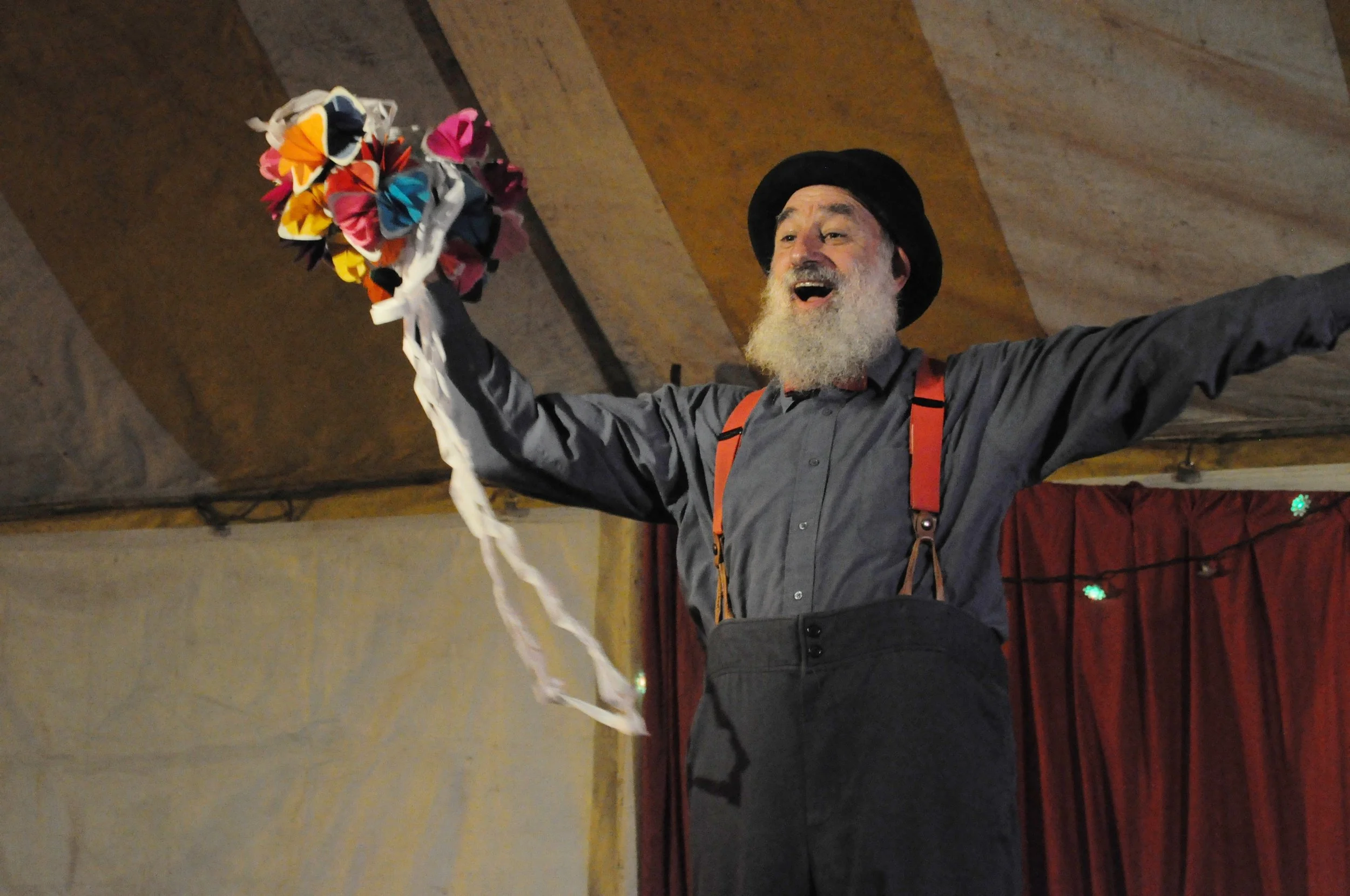 S10 E24 AVNER EISENBERG: The Authentic Eccentric