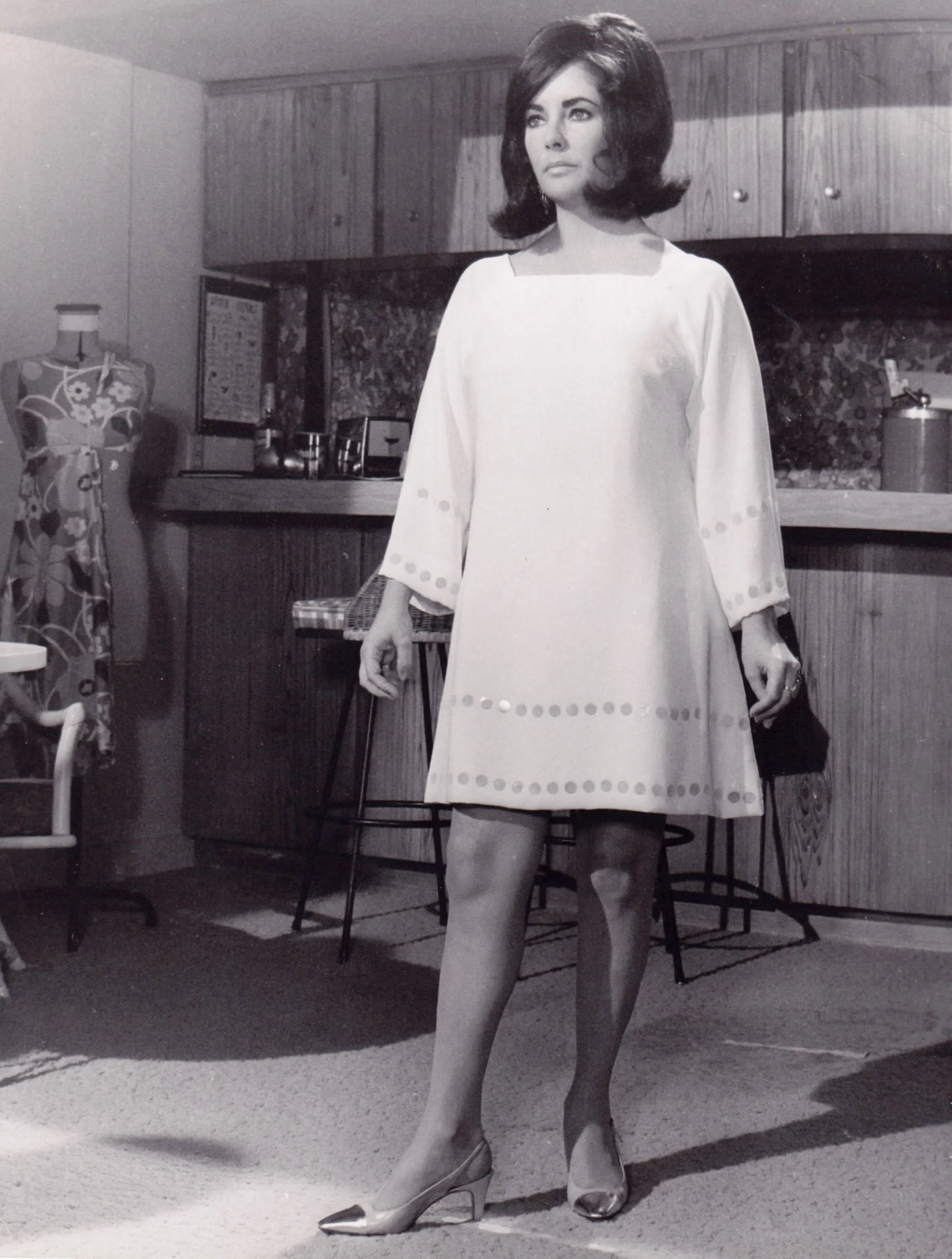 Elizabeth Taylor first saw Vicky and Mea in a movie studio cafeteria in 1964 and quickly began wearing their mini-dresses all the time.