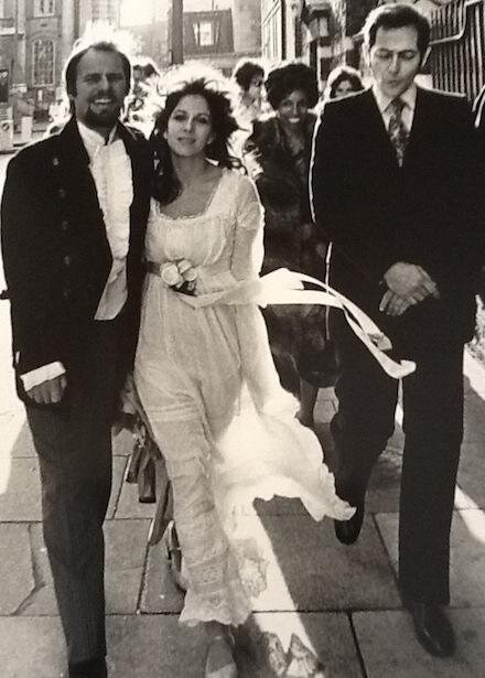 Vicky Tiel and Ron Berkeley walking to their wedding reception in London, 1971.
