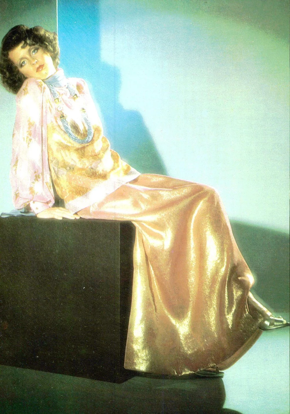 Vogue+Italia+(Sep+1972)_LATEGAN_266a.jpg