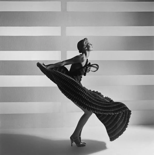 Vogue, John Bates, 1976  .jpg