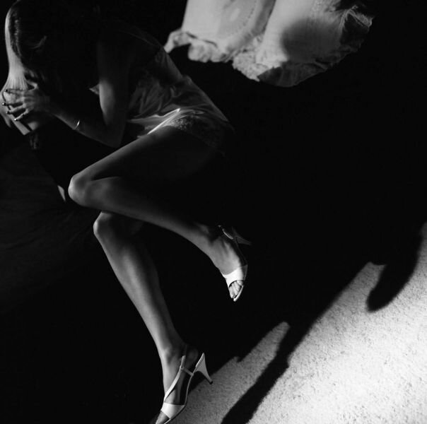 Two Girls on a Bed, 1980.jpg