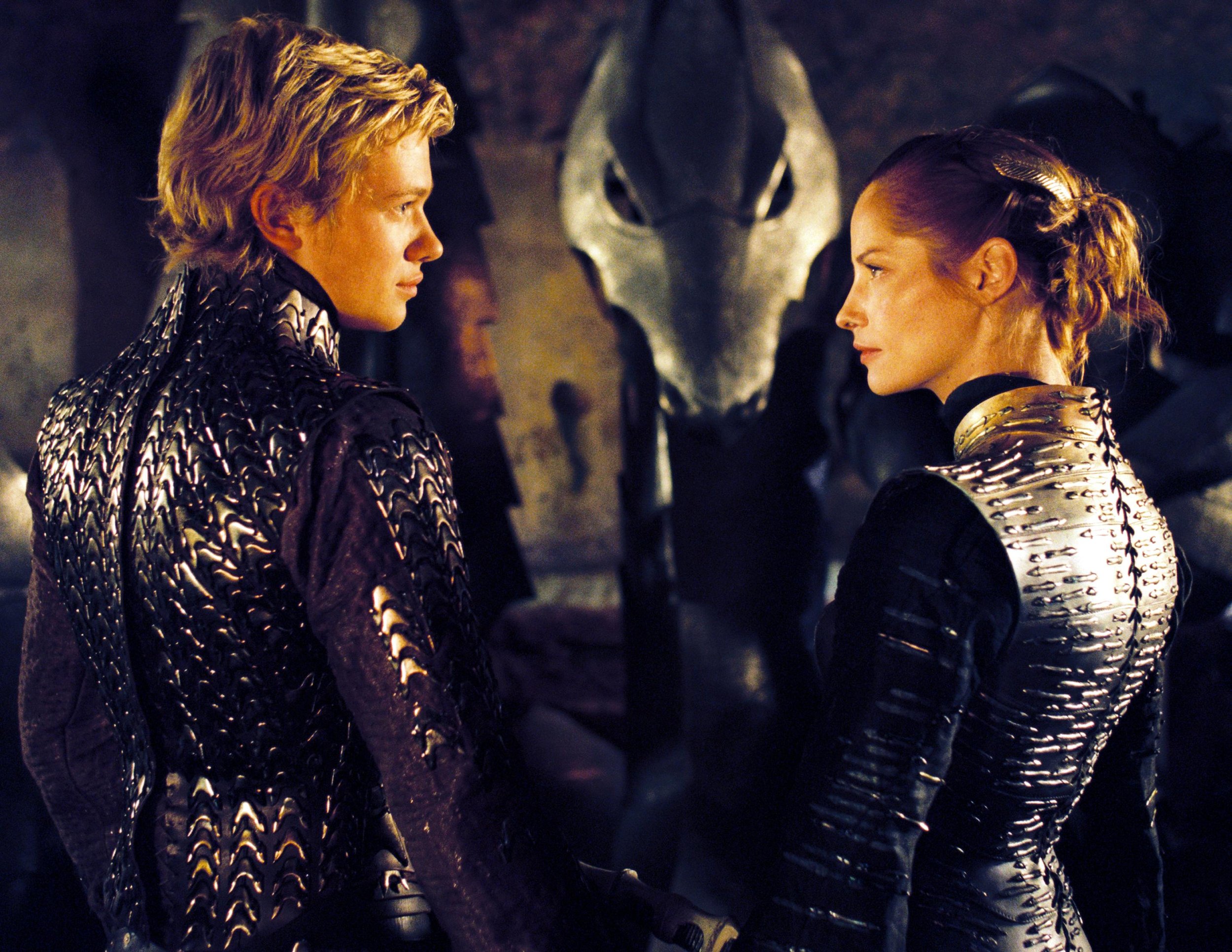 whitaker-malem-movie-eragon-arya-leather-armour-costume.jpg
