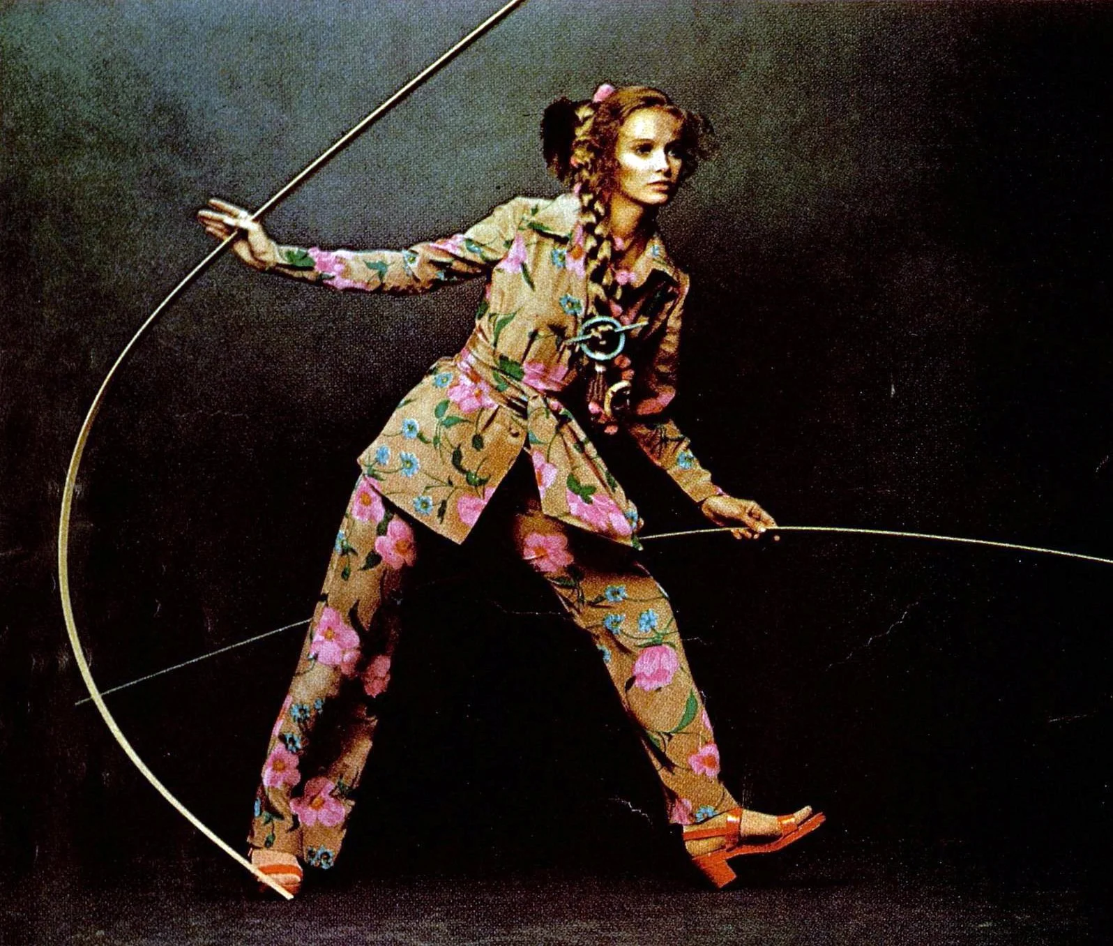 Harper's Bazaar (Mar 1970)_moore_herman.jpg