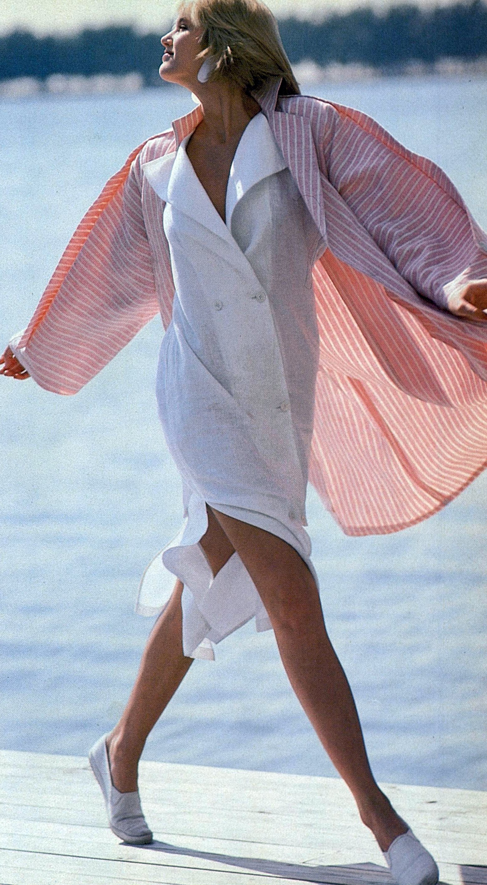 Harper's Bazaar (Jan 1984)_RON LYNCH_SHAMASK.jpg