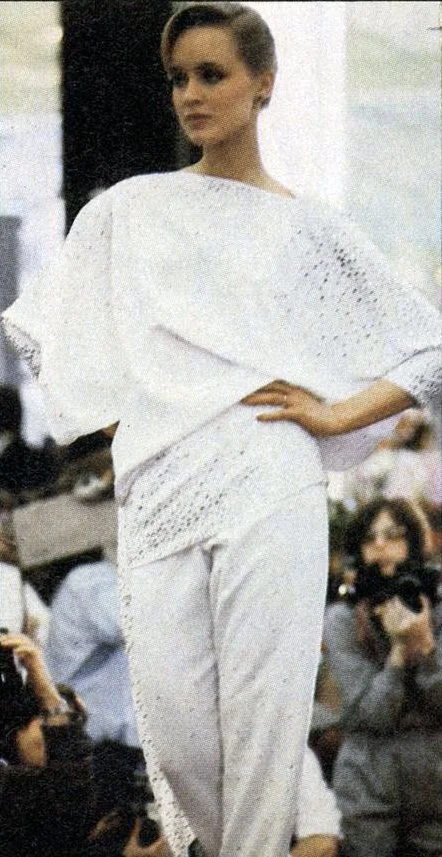 Vogue (Oct 1, 1982)- 506.jpg
