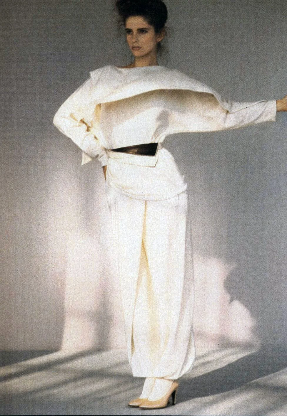 Vogue (Sep 1, 1982)_SCHMID_SHAMASK_565.jpg