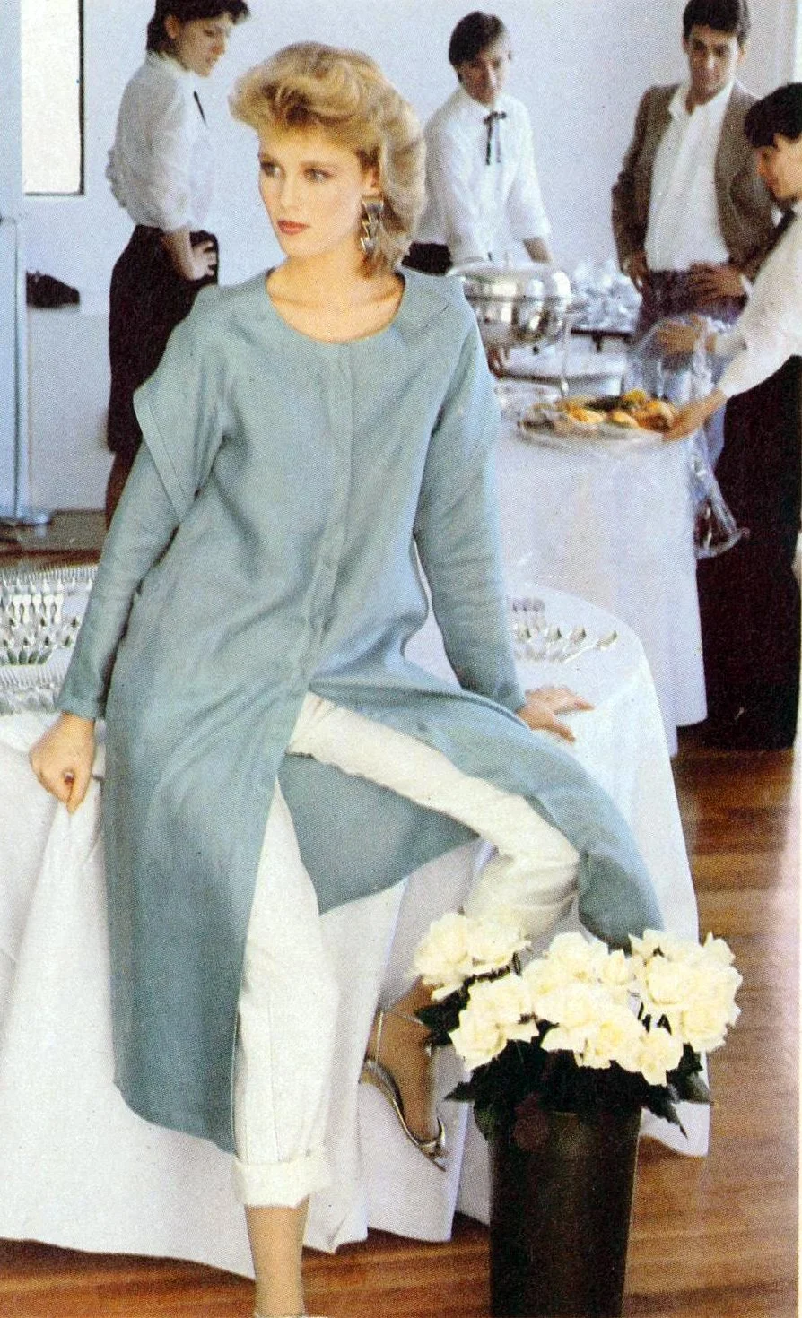 Vogue (Feb 1, 1982)_PIEL_SHAMASK_291.jpg