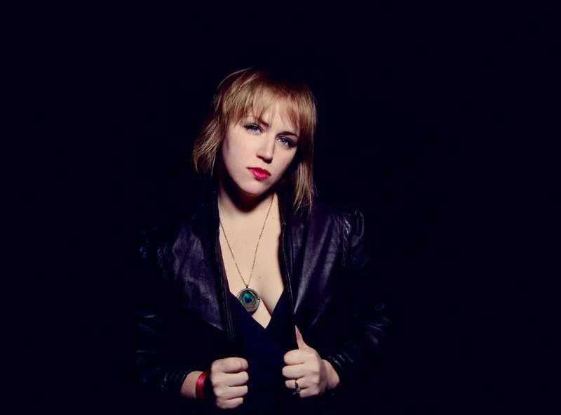mel flanner portrait.jpg