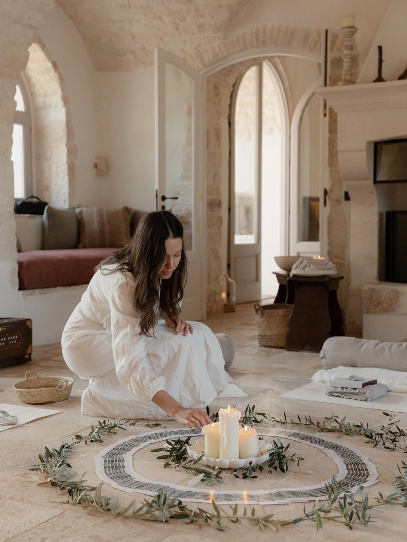 Our retreat opening ceremony always feels like standing at the edge of a new chapter 🕯️

A circle of women gathering for the first time, intentions beginning to take shape, and the first moments of a journey that none of us can fully predict.

Looki