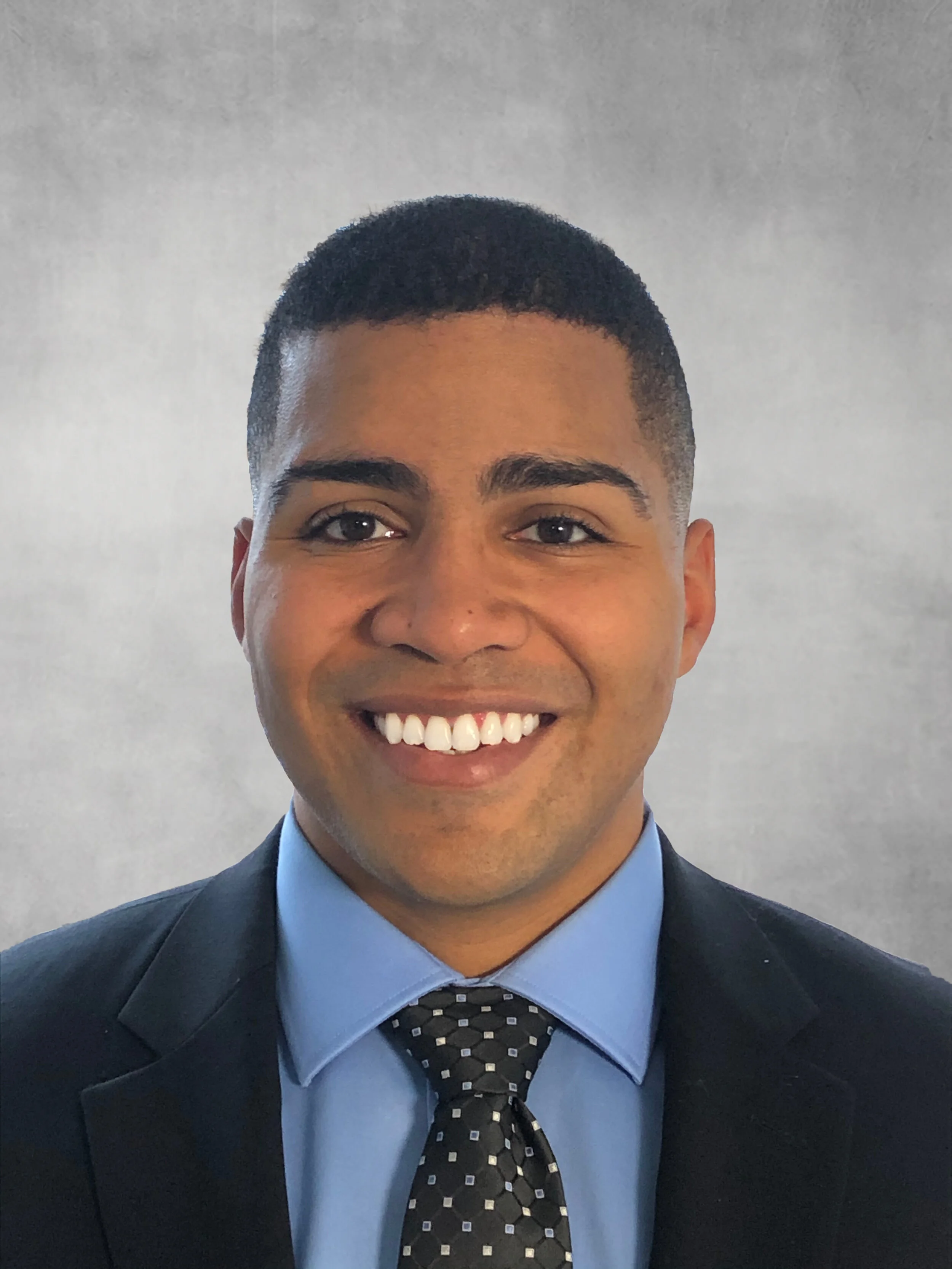 Alex_linkedinphoto copy.jpeg