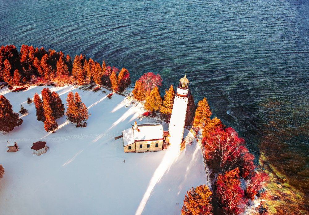 things-to-do-in-door-county-lighthouse.jpg