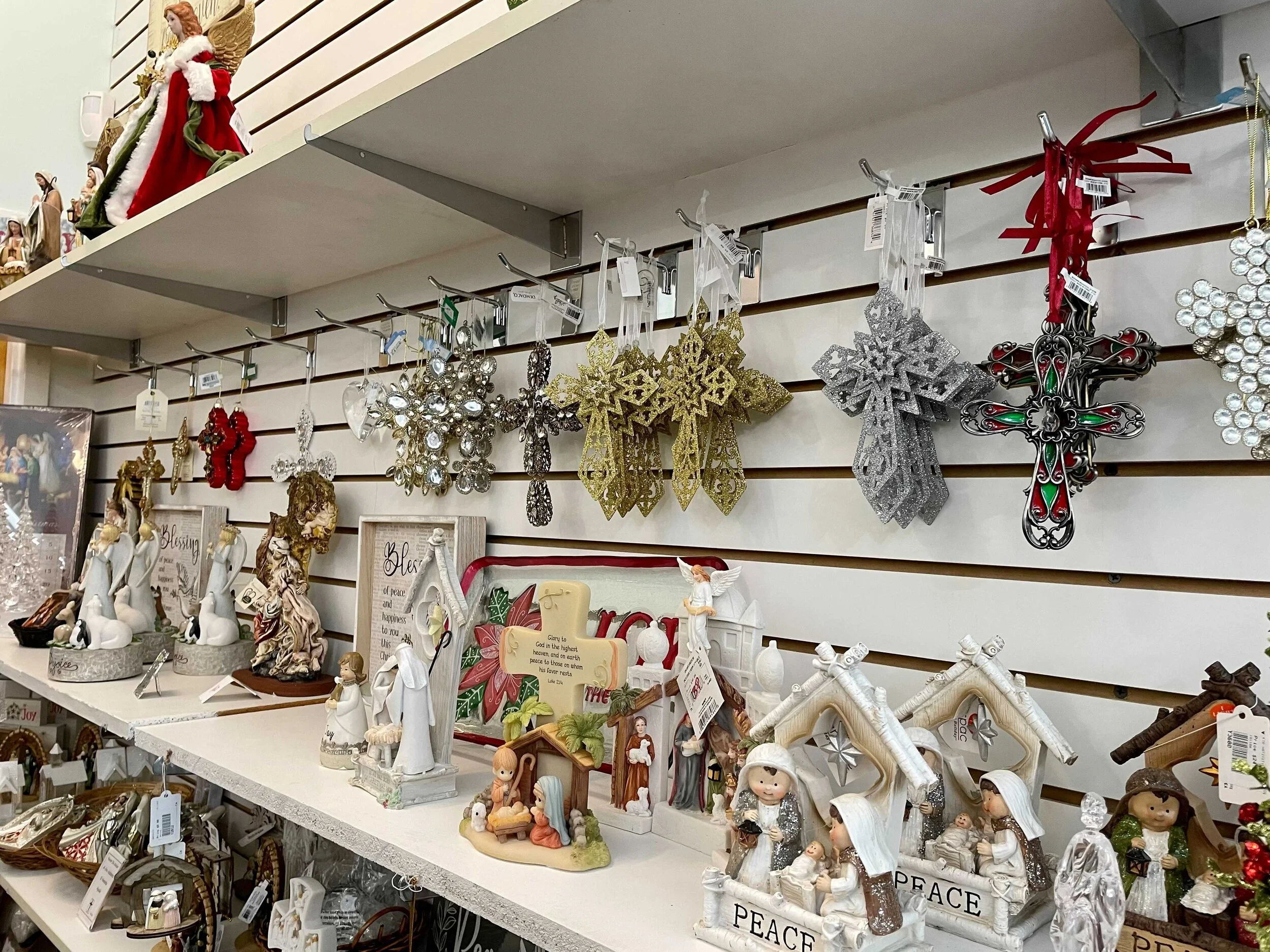 gift-shop-shrine-of-our-lady-of-the-island