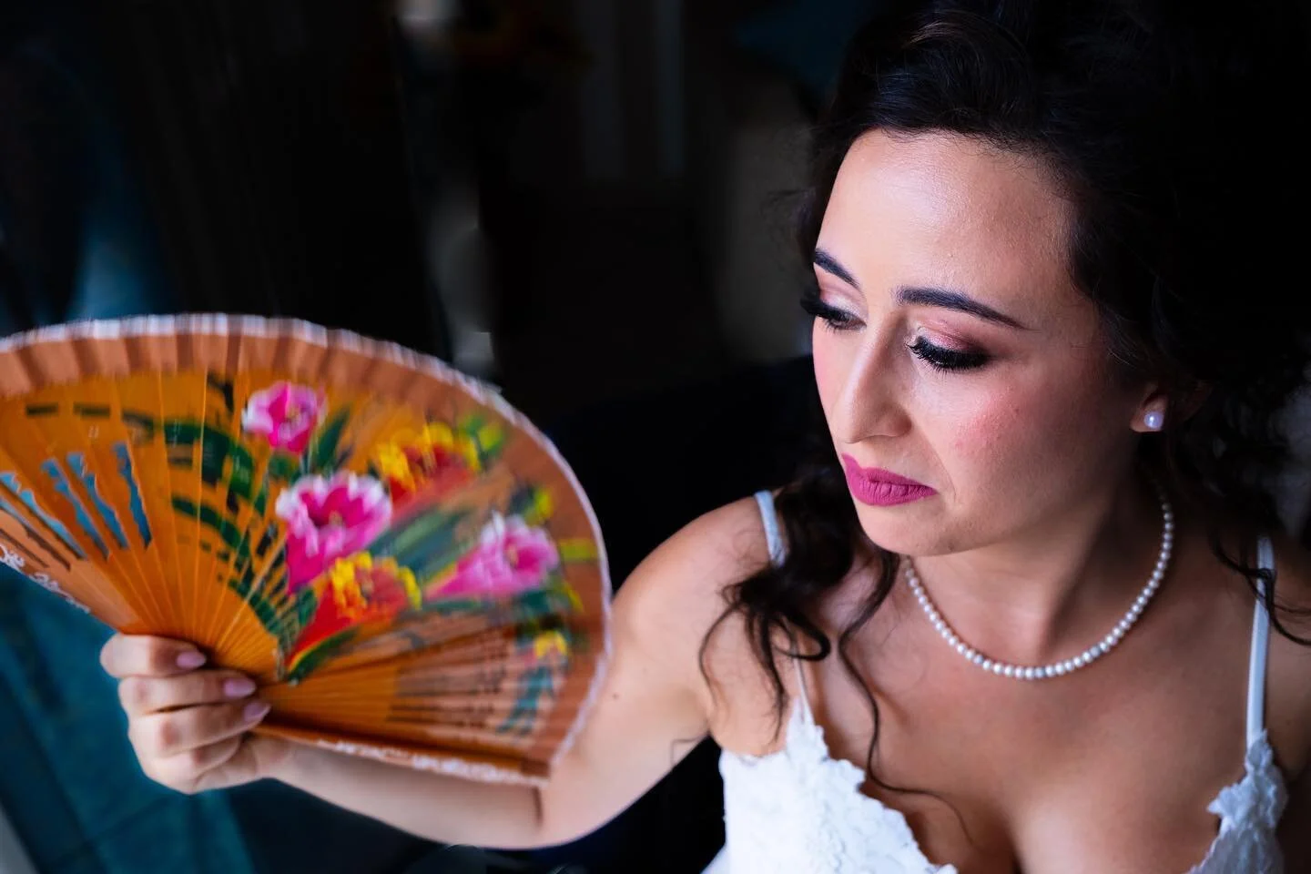 Durante un matrimonio in una giornata afosa... @enkantimagery #likeback #photography #futurespose #photojournalism #wedding #weddinginsicily #xphotographer #followback #married #picture #picoftheday #santivillaggio #fujifilmxt2 #bestoftheday #capture