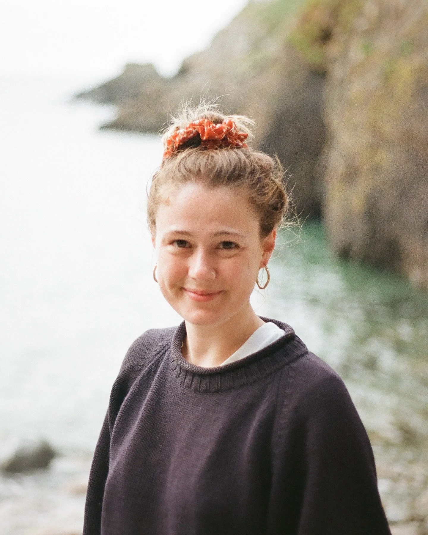 Emma post morning swim, Petit Bot. 🌞

#35mm #kodakgold