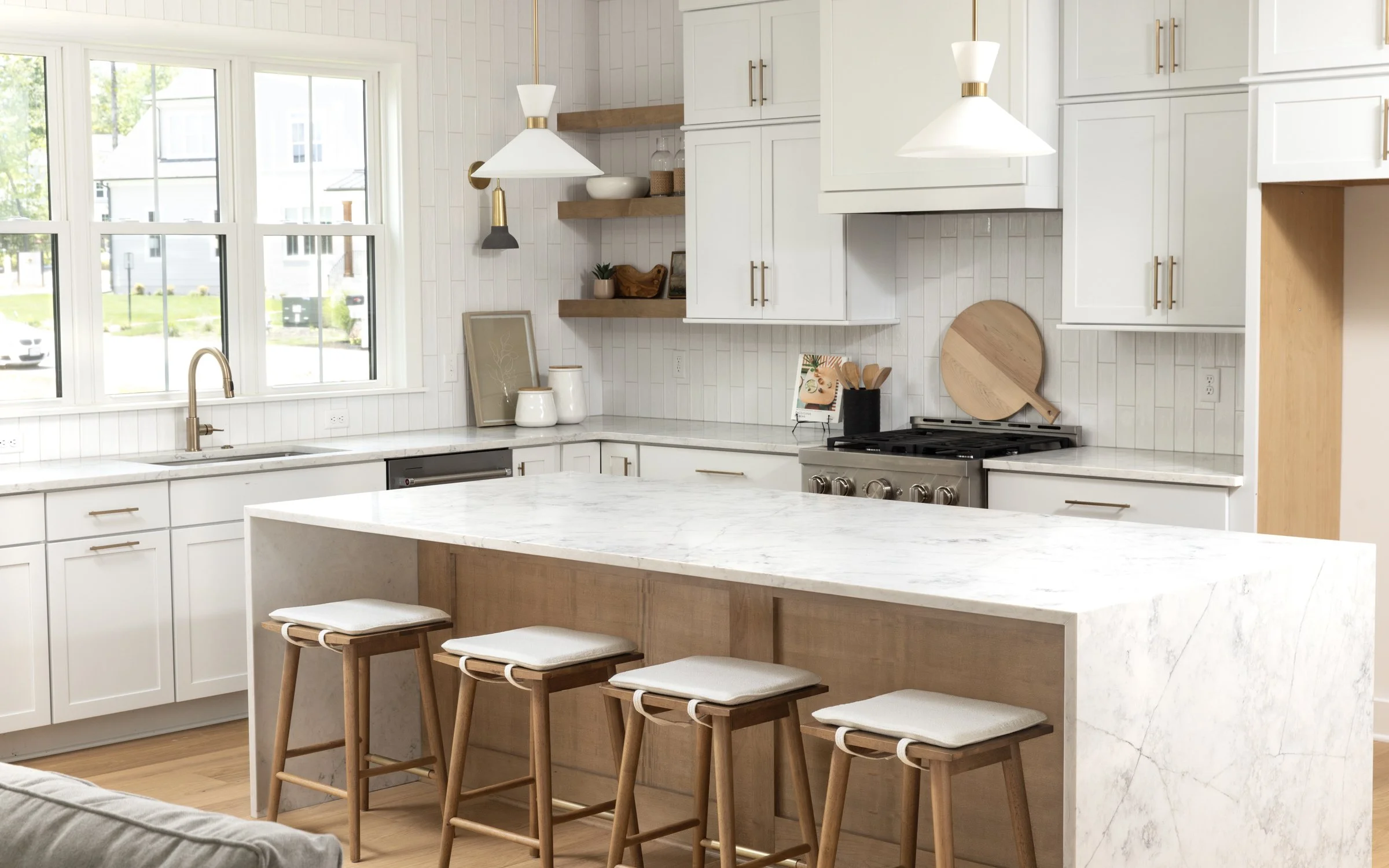 4812 Lake Summer Loop-15.jpg