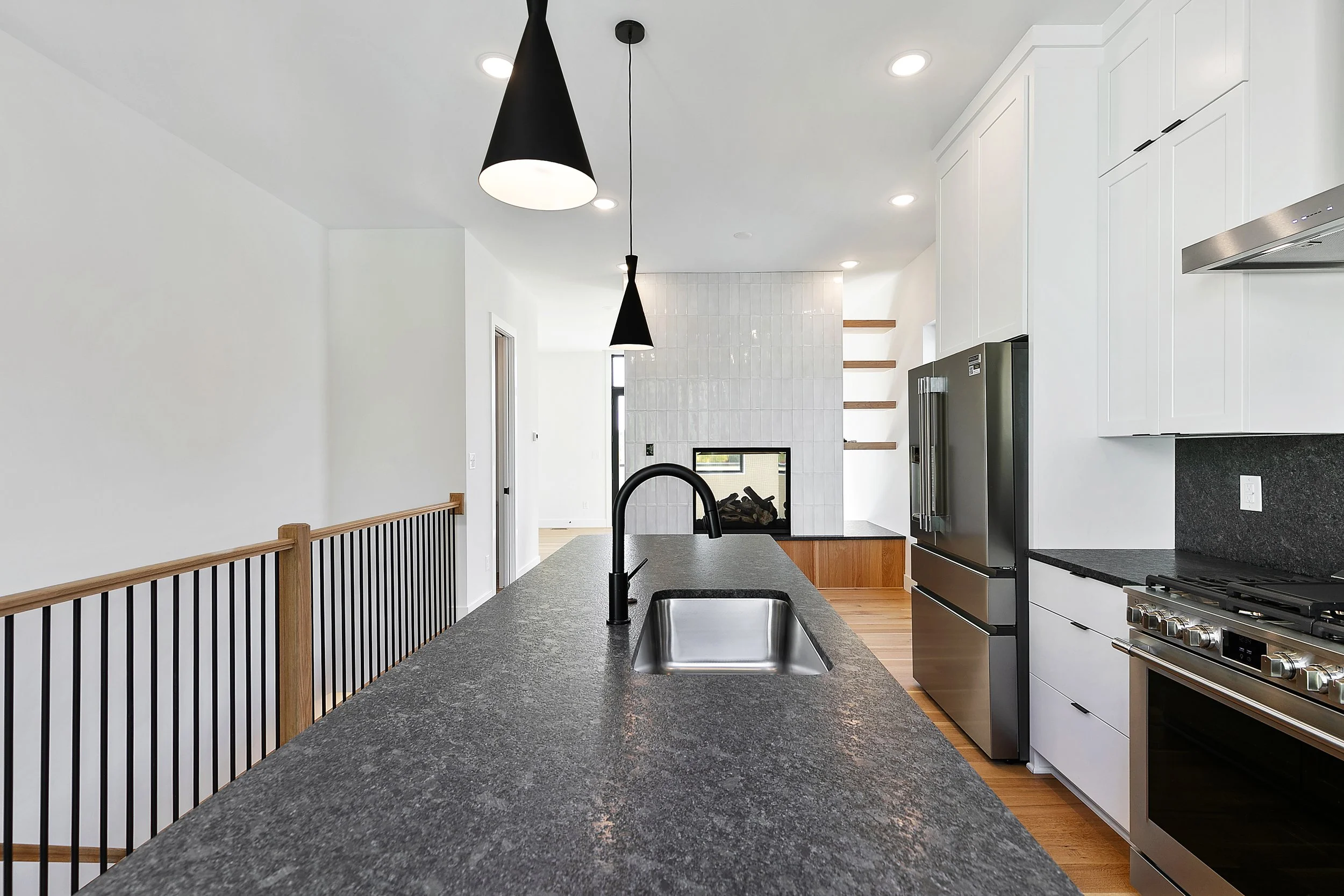 4508 Grove Ave (30 of 95).jpg