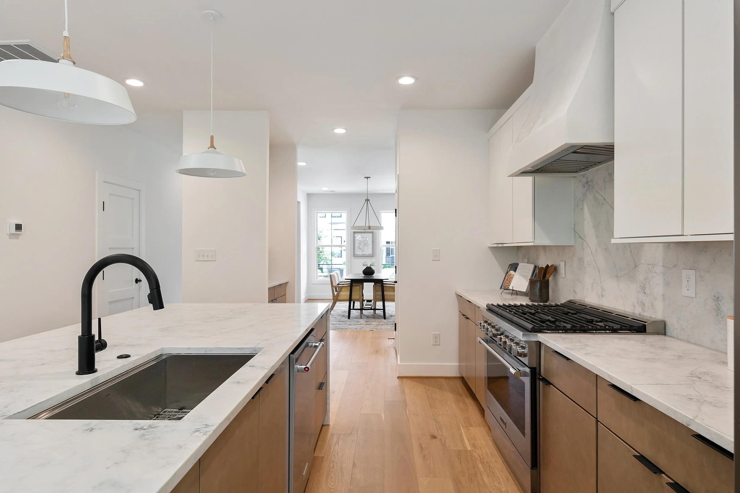 3115 Grayland Ave-25.jpg