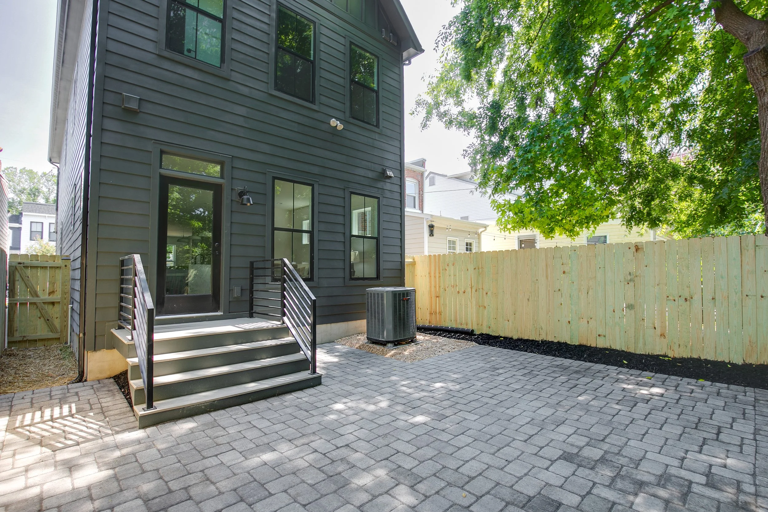 3115 Grayland Ave-54.jpg