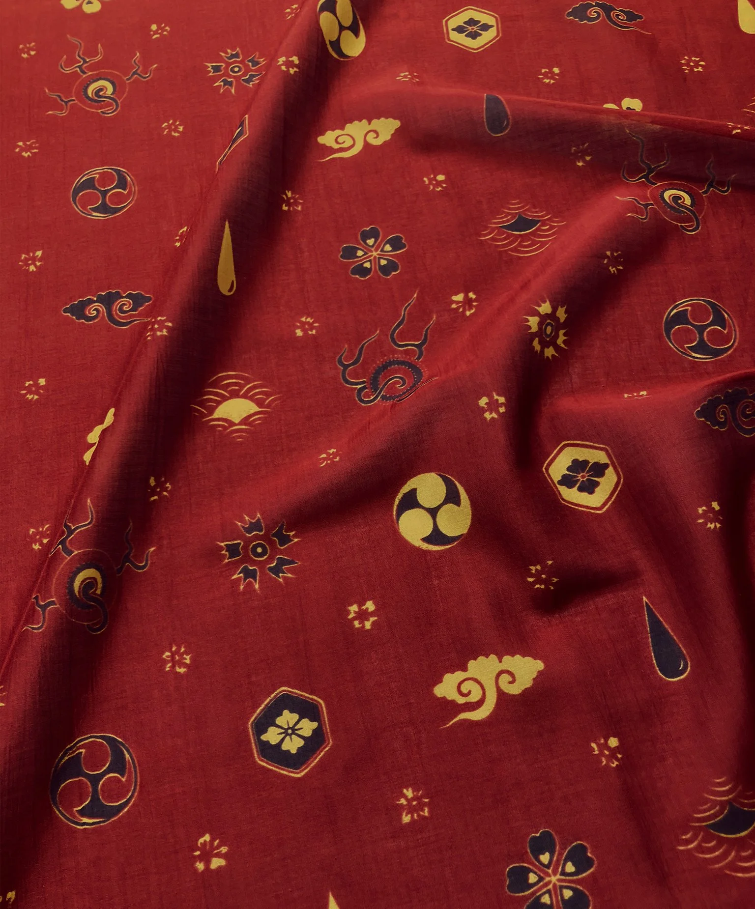 Monsho Scarf Pompeii 2.jpg