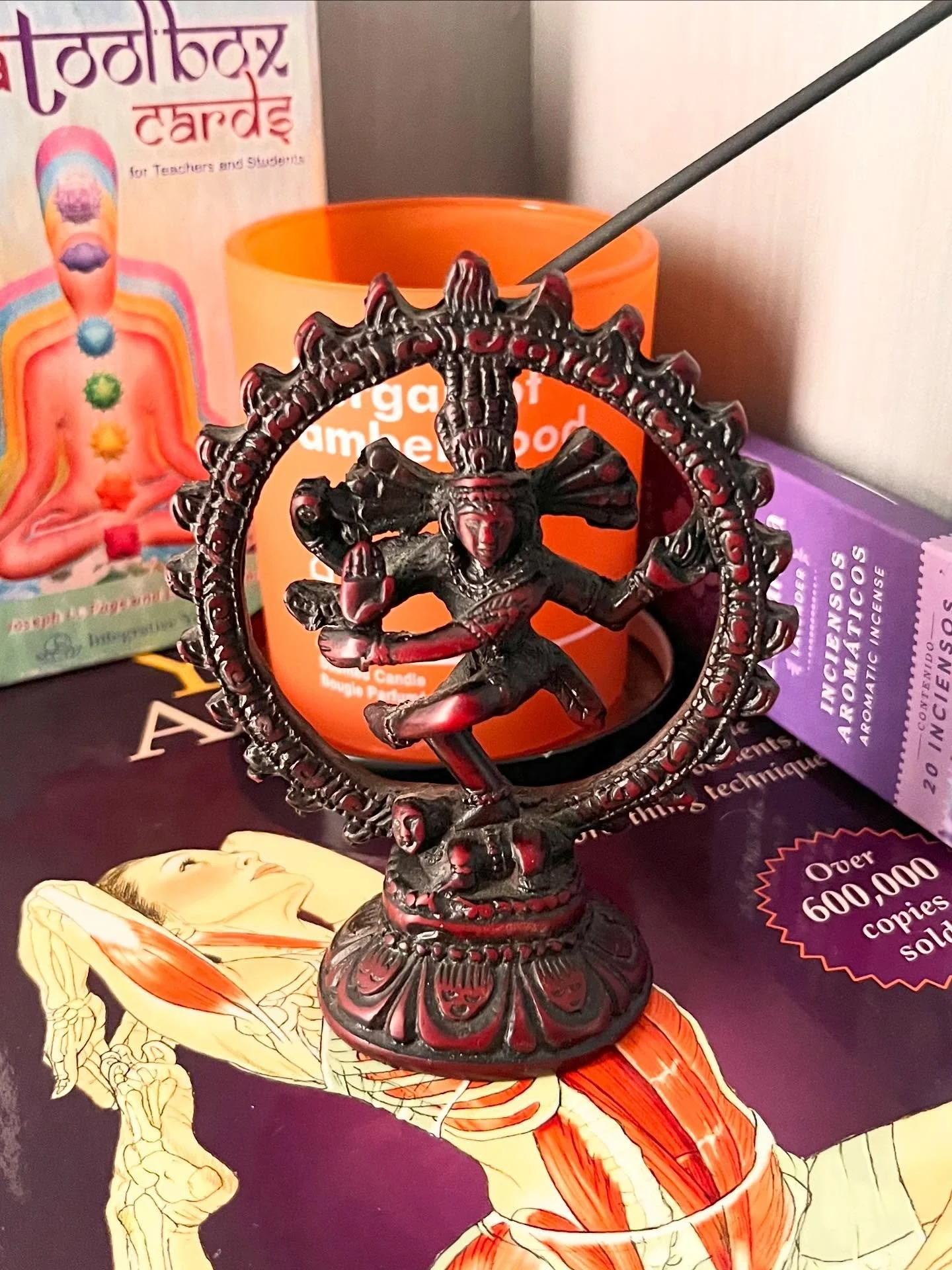 ✨ Domingo: el d&iacute;a perfecto para pausar, respirar y volver a tu centro. 🌿
Deja que la calma te recuerde qui&eacute;n eres cuando el ruido se apaga. ☀️
#DomingoDePaz #Bienestar #EquilibrioInterior #Mindfulness #VidaConsciente #CalmaInterior #Sl