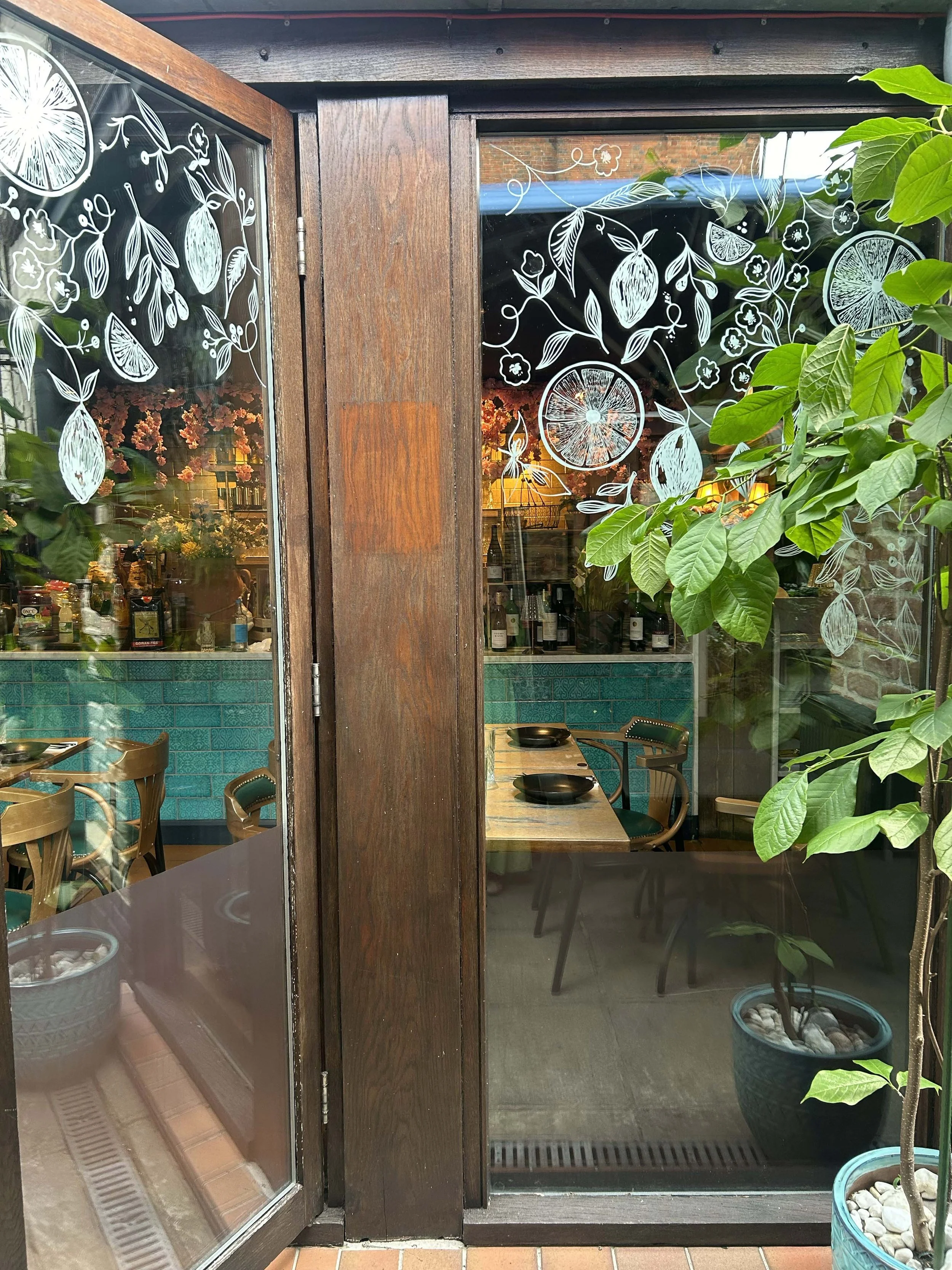 Window_mural_summer_.jpg