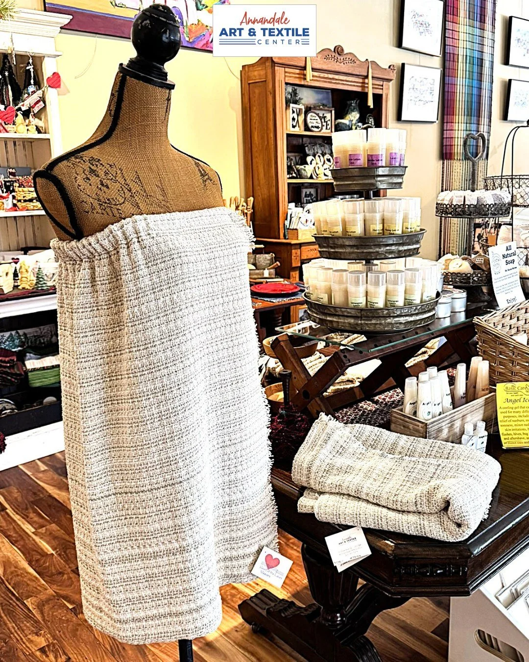 Check out our new spa wrap that we have added to our woven spa line! 

Pamper yourself this Spring with a visit to AATC.

Our Spring hours are:
Tues-Fri 10A-4P
Sat 10A-1P
Closed Sunday and Monday

Weavers are on-site Tues-Fri 10A-1P.

www.artandweavi