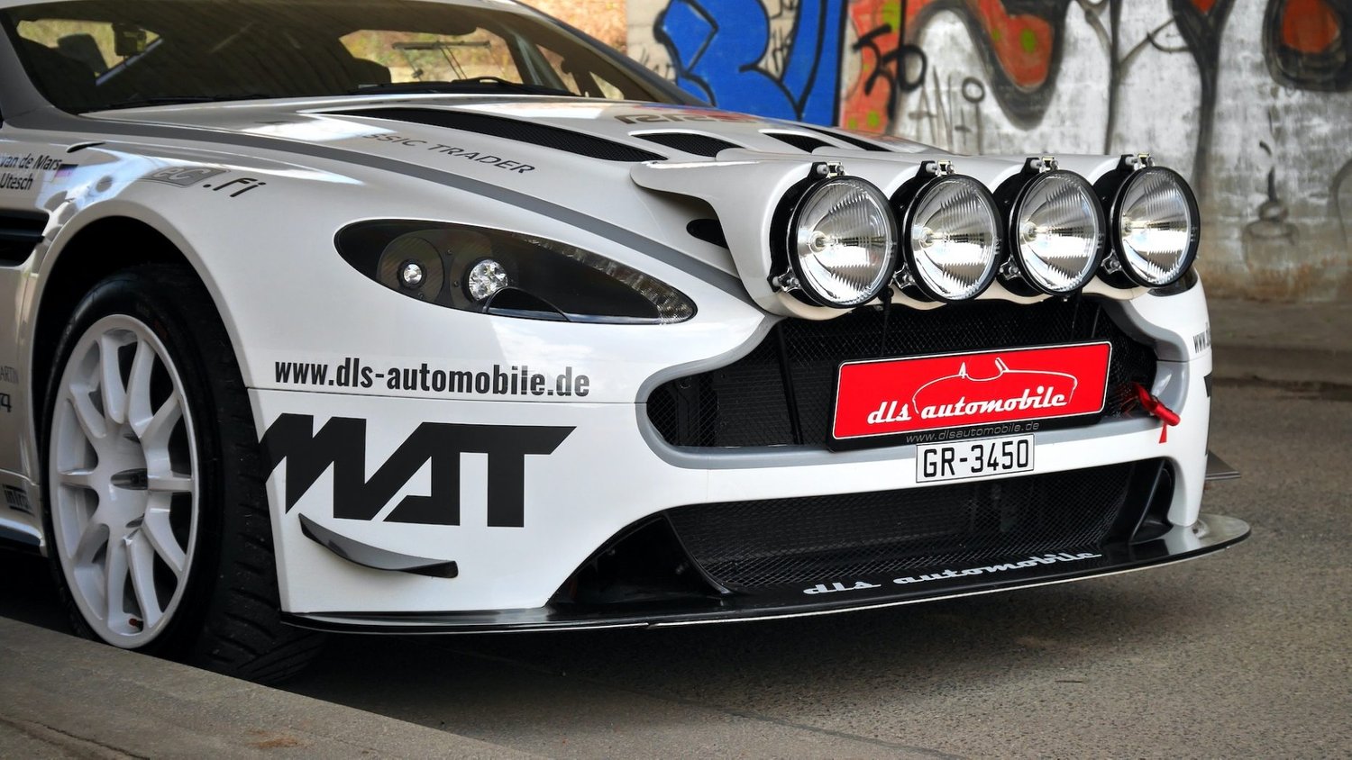 Omleiden bezig Achterhouden Aston Martin V8 Vantage GT4 Rally // Einzelstück — DLS Automobile