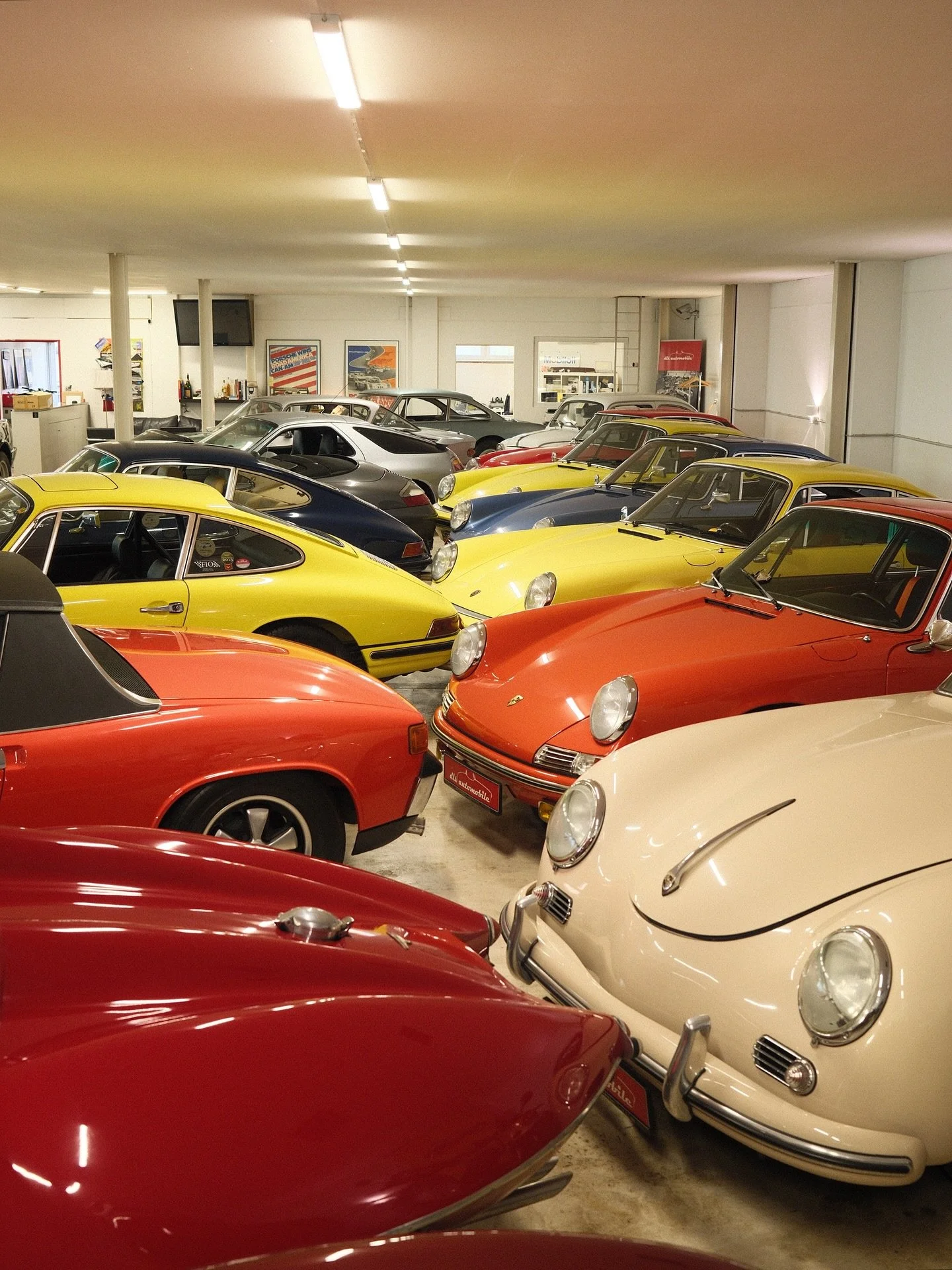 A little glimpse into how things are looking in the showroom right now for those who haven&rsquo;t been around in a while 😇 

#dlsautomobile #shoplife #showroom #classiccars #vintagecars #carcollection #carenthusiast #automotiveheritage #dreamgarage