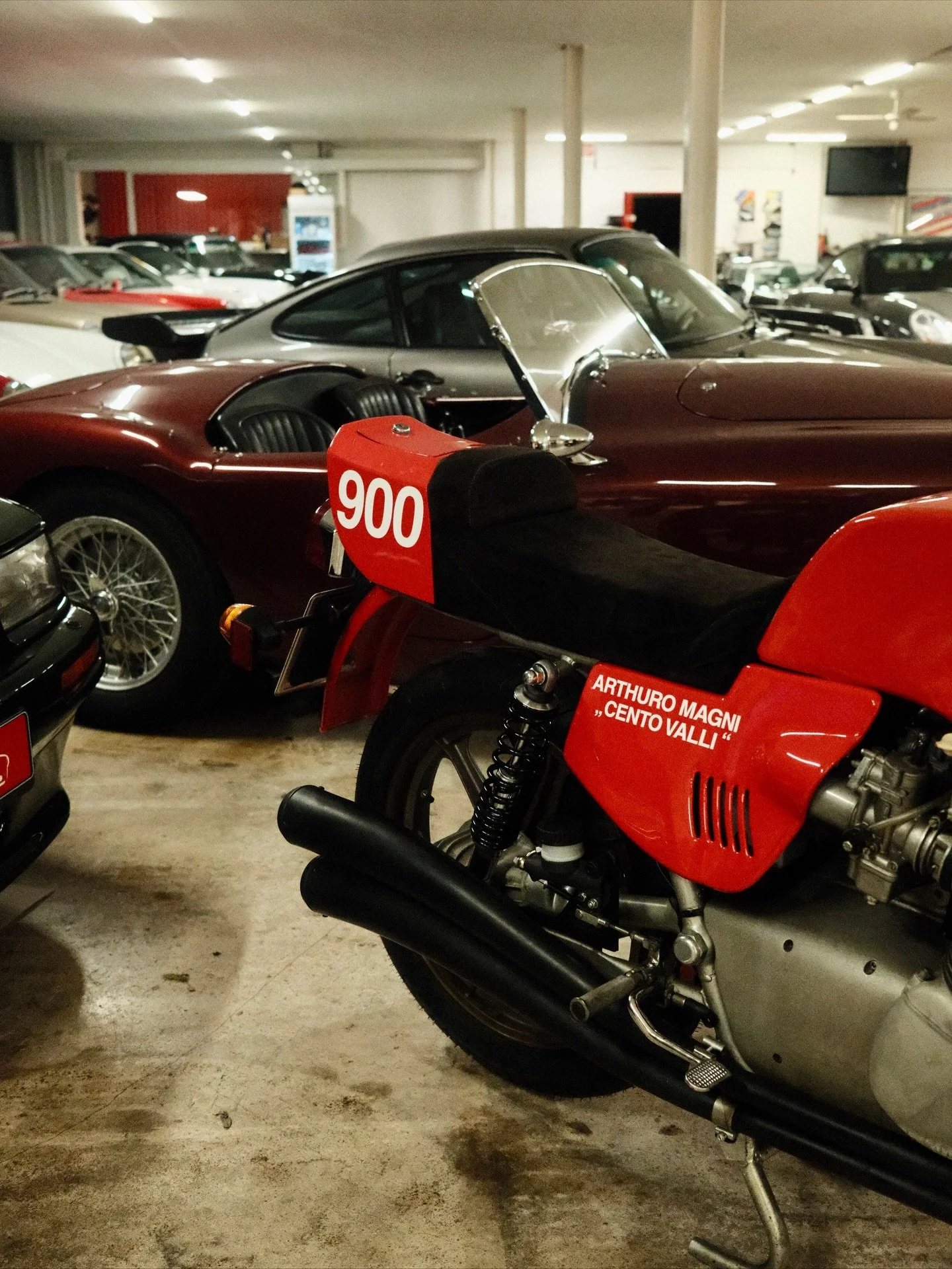 Yes, we also offer motorcycles from time to time - and today we&rsquo;re happy to share something truly special with you.

This is an MV Agusta 900 &ldquo;Cento Valli&rdquo;, beautifully preserved and showing just 3,000 km from new.

A rare piece of 