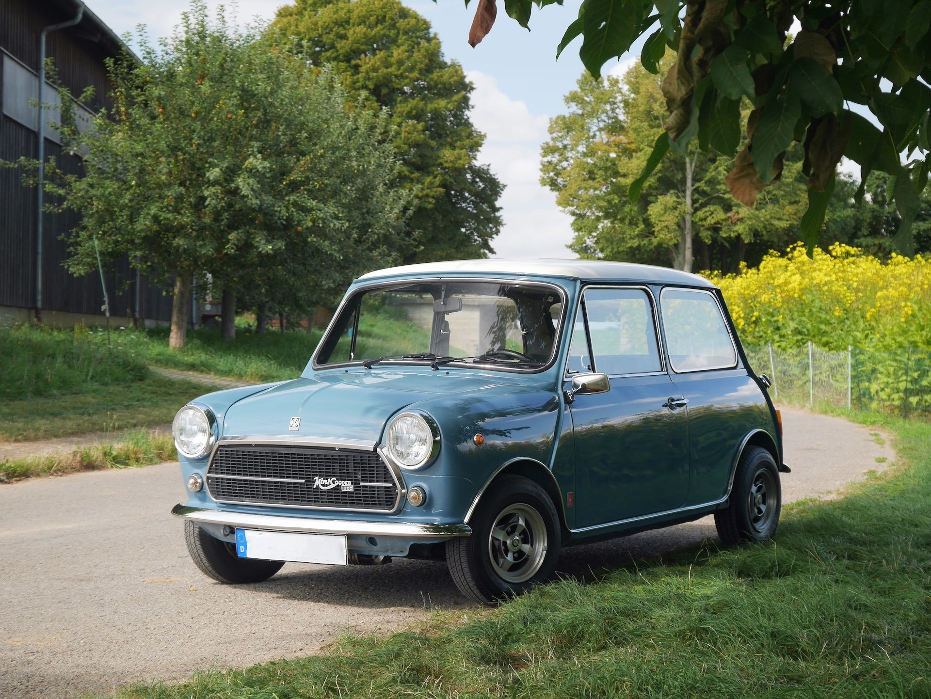 Innocenti Mini Cooper 1300 // Classic Data Gutachten Note 2 // aufwändig optisch und technisch überarbeitet