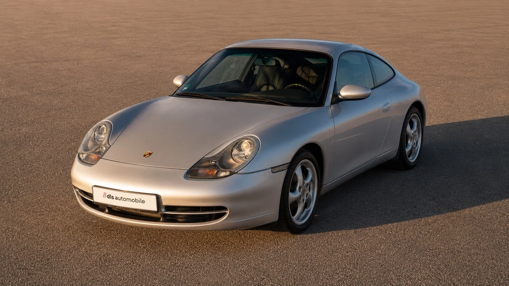 Porsche 996 Carrera 2 Tiptronic // orig. 47000 km// vollständig Erstlack // komplette Historie vorliegend
