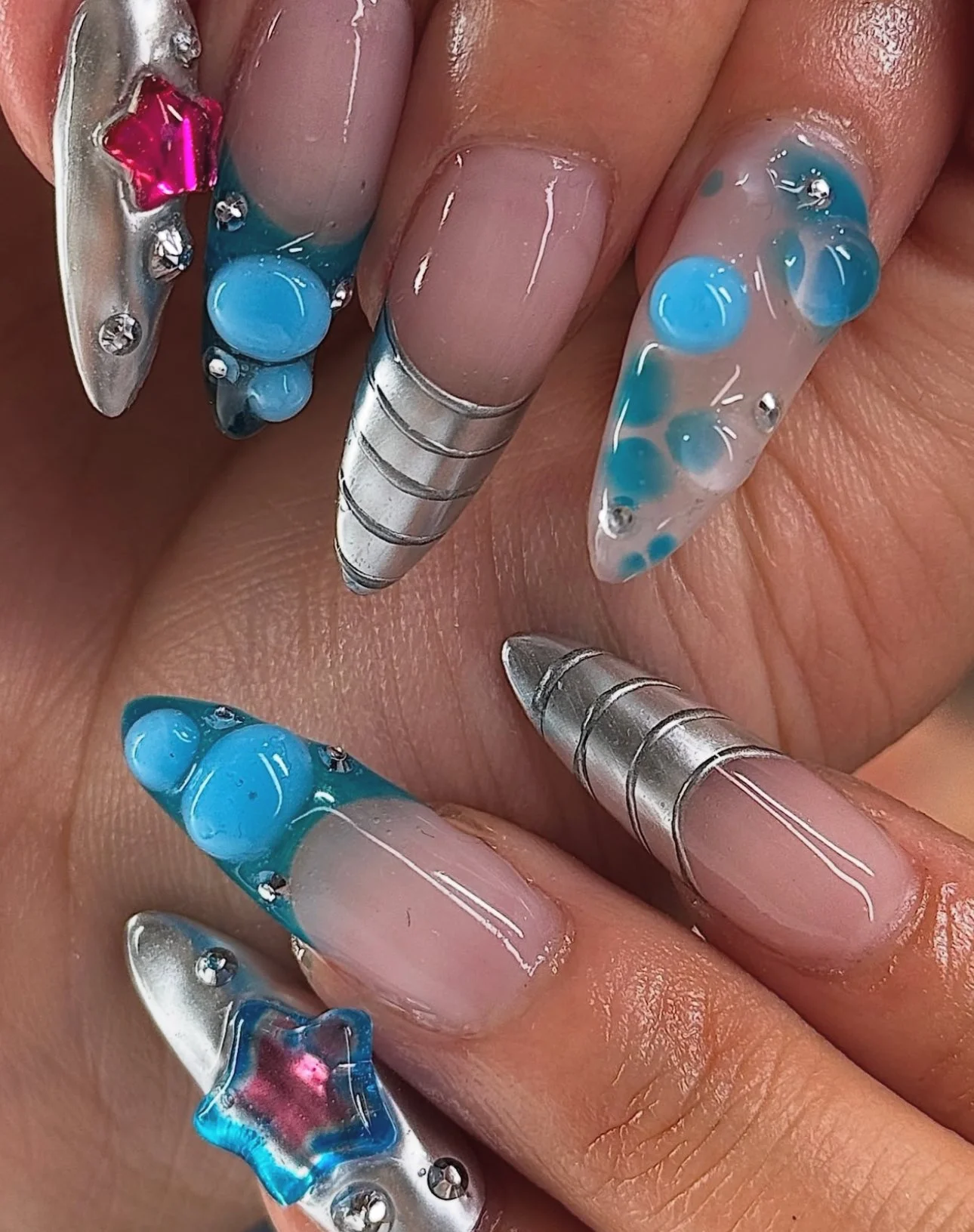Becca-gel-extensions-chrome-custom-gel-nail-art-apres-gel-extensions.jpg