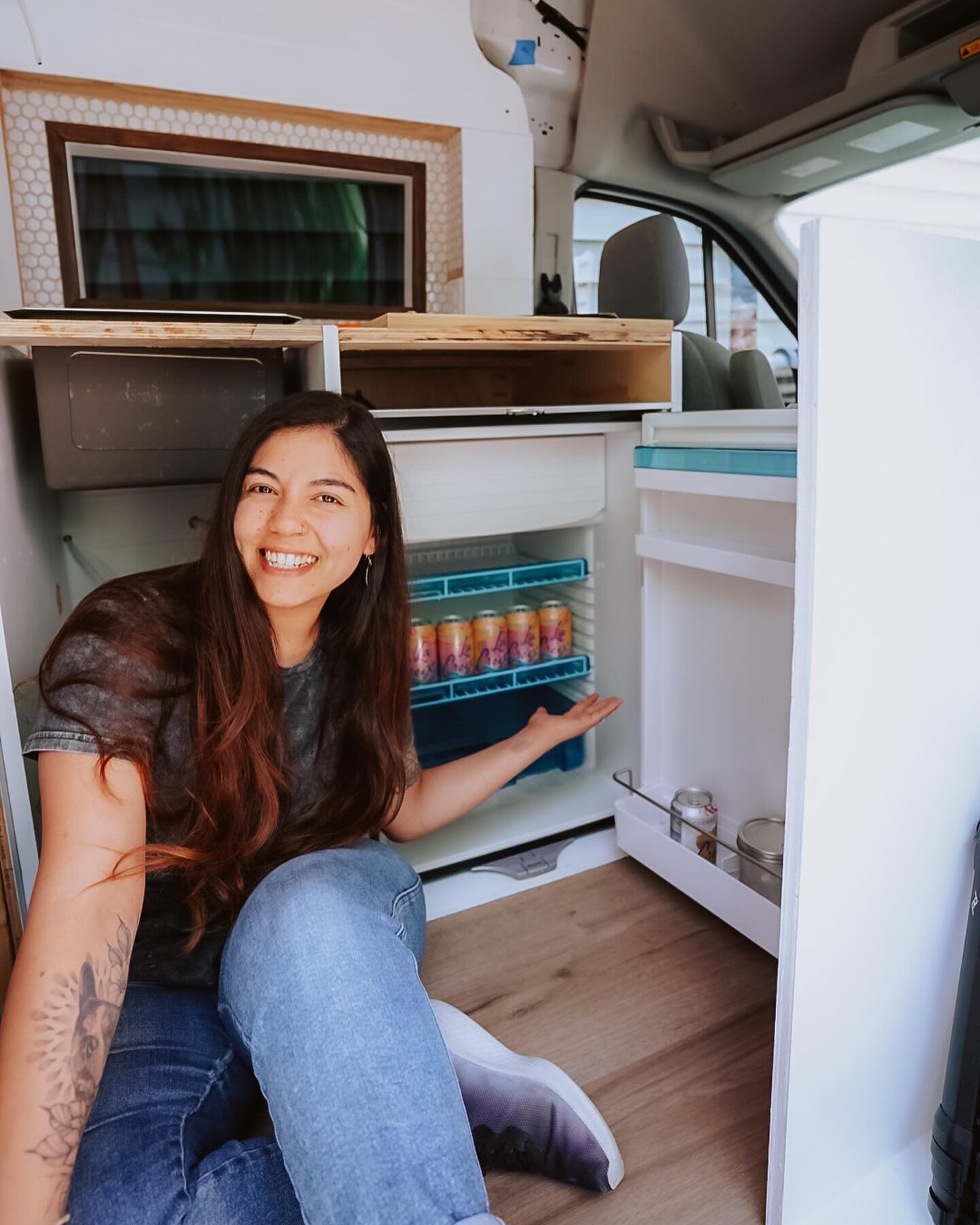 Living the life with our new off grid @dometic refrigerator. Been dreaming about filling it up with some @lacroixwater for so long! Woooohooo! Life is good. 🪴 🌞 
.
.
#lacroix #lacroixwater #dometic #dometicfridge #fordtransitconversion #diyvanconve