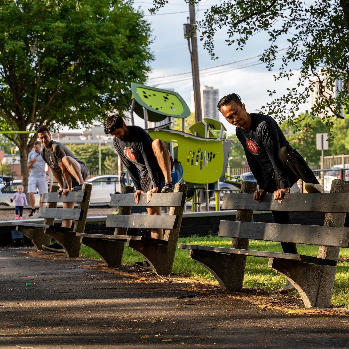 Another week offers another unique opportunity to get physical and learn to move our bodies in unconventional ways!

If you&rsquo;re ready to join us for a fun and free outdoor workout this Thursday 7/22 then DM us or email us at hello@chicagomovemen