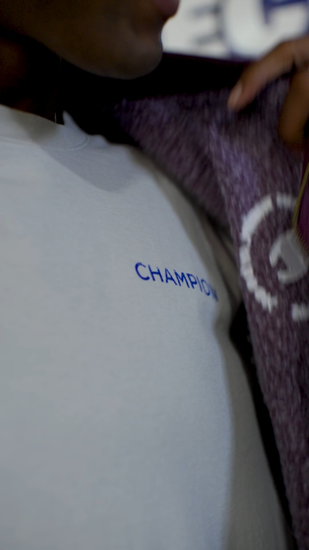 CHAMPION_Bodega INT_9x16_0731_3.mp4.00_00_01_06.Still001.png