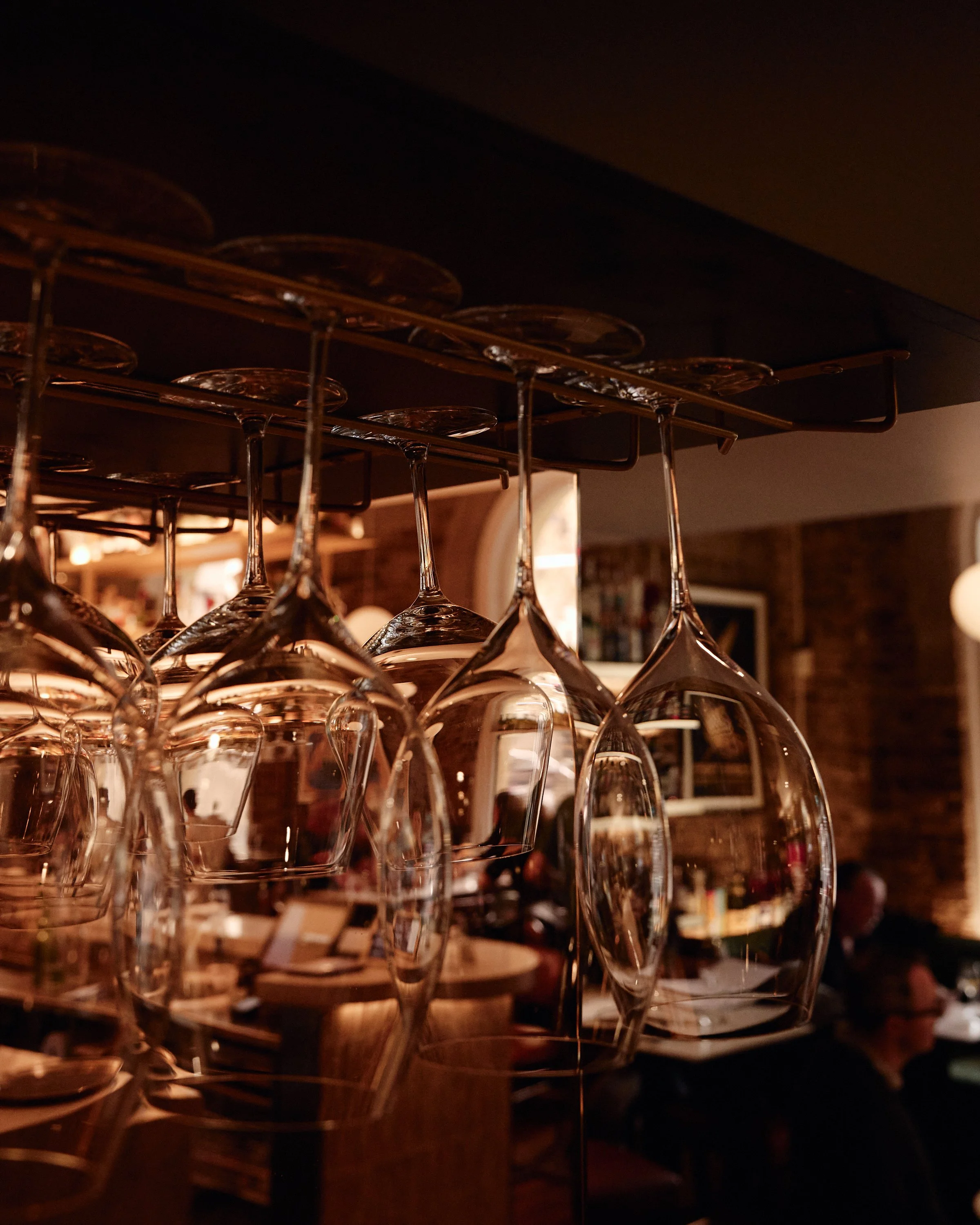 BYO Mondays at De Vine!