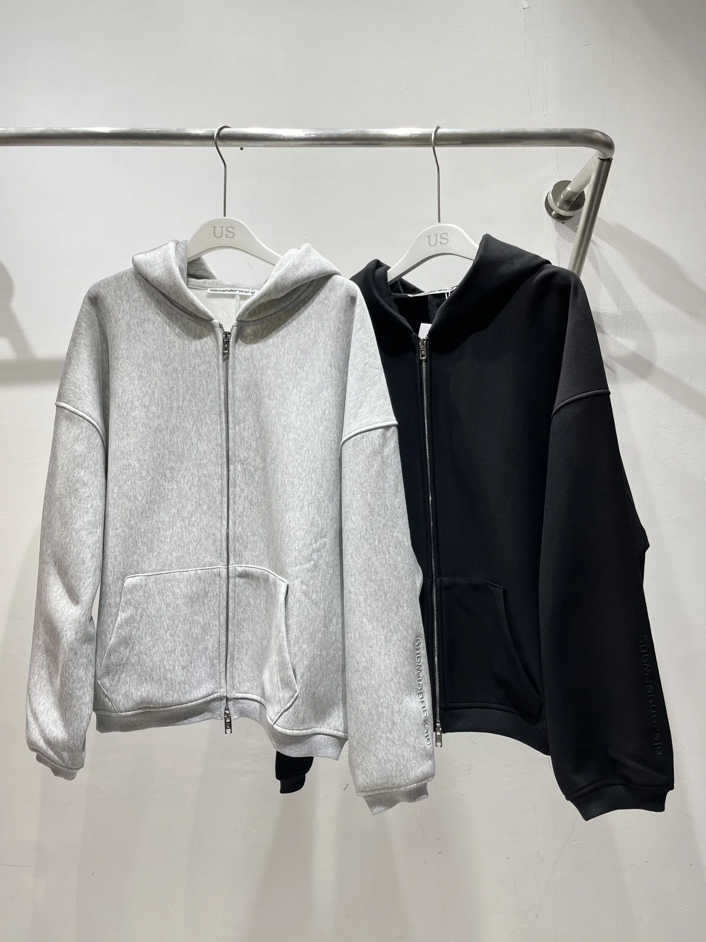 ALEX W ZIPPED HOODIE