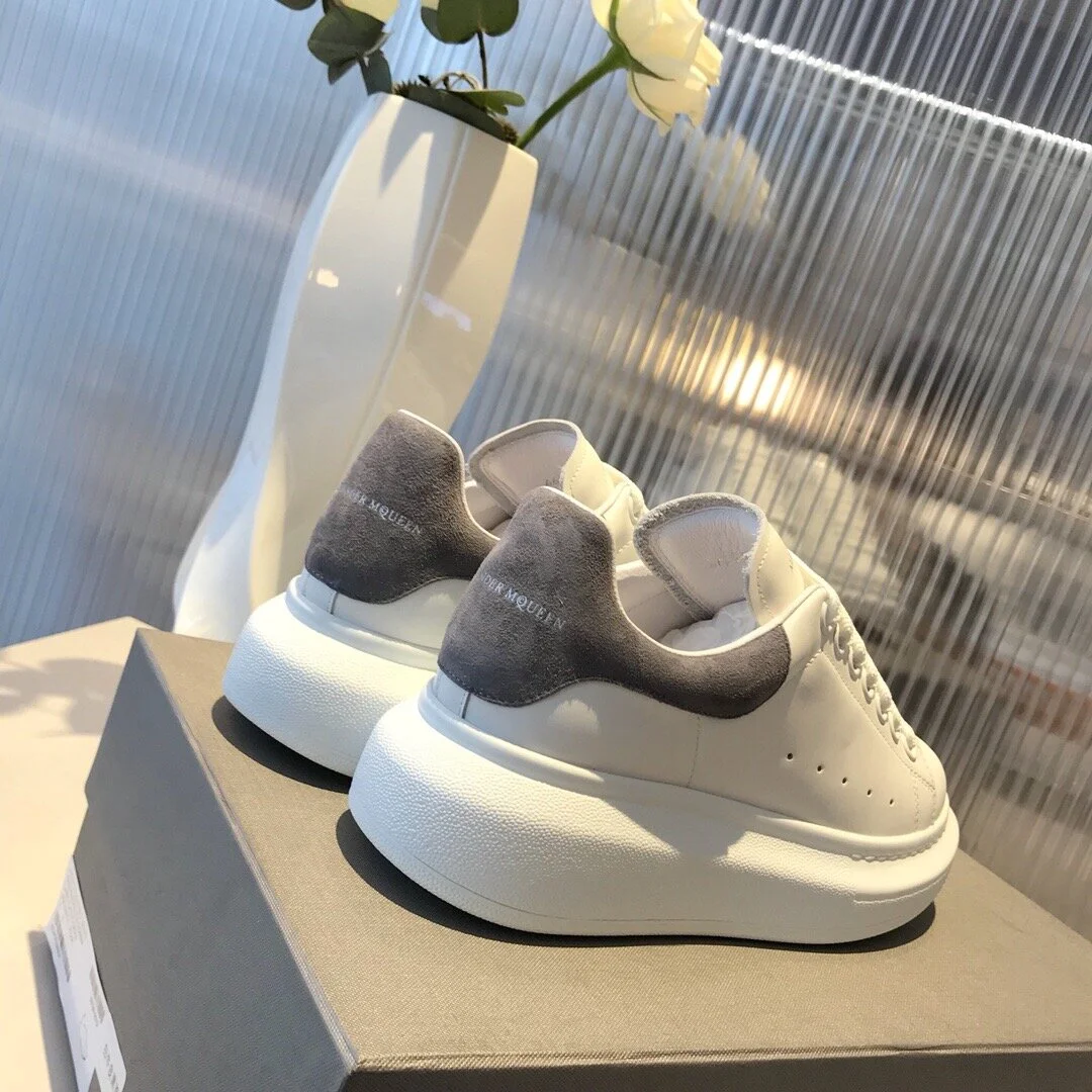 MCQUEEN SNEAKERS