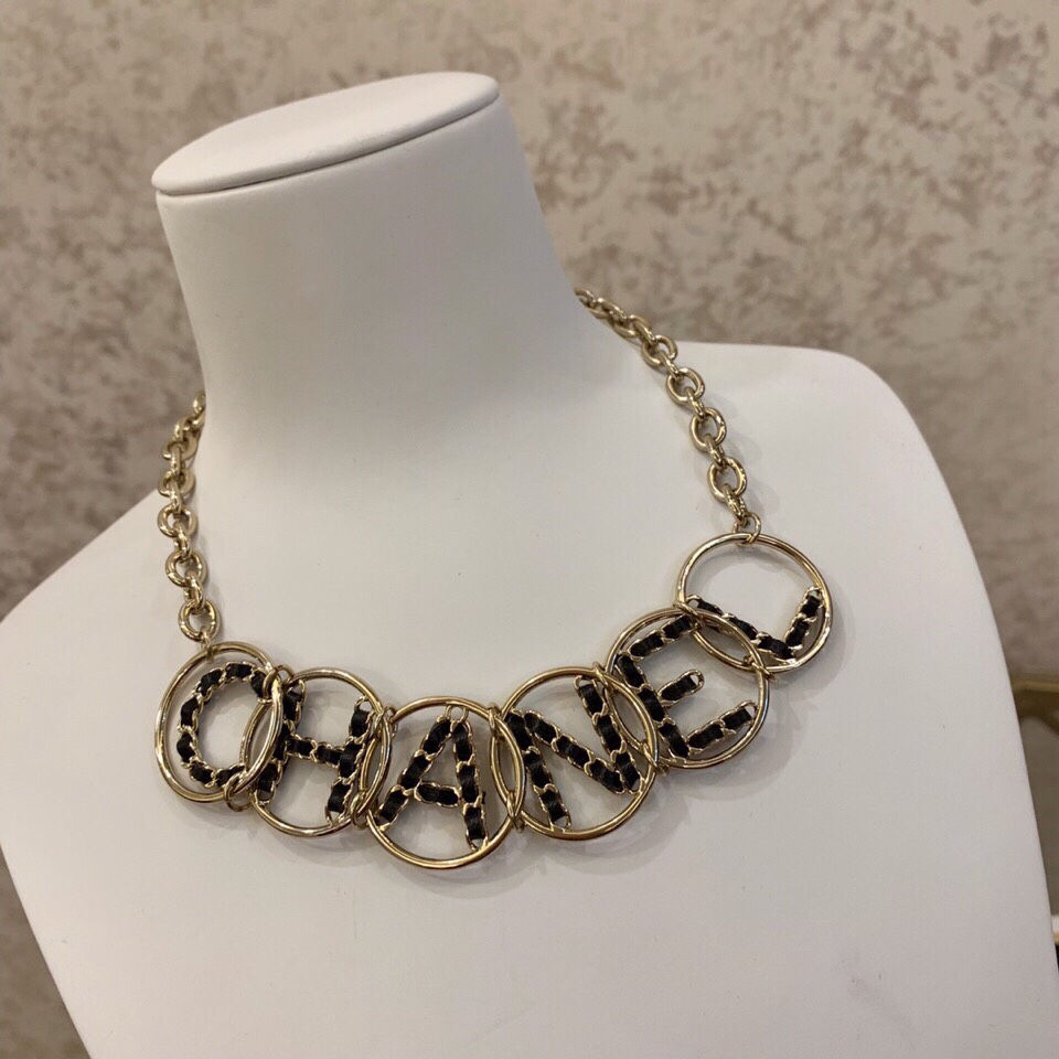 CC NECKLACE