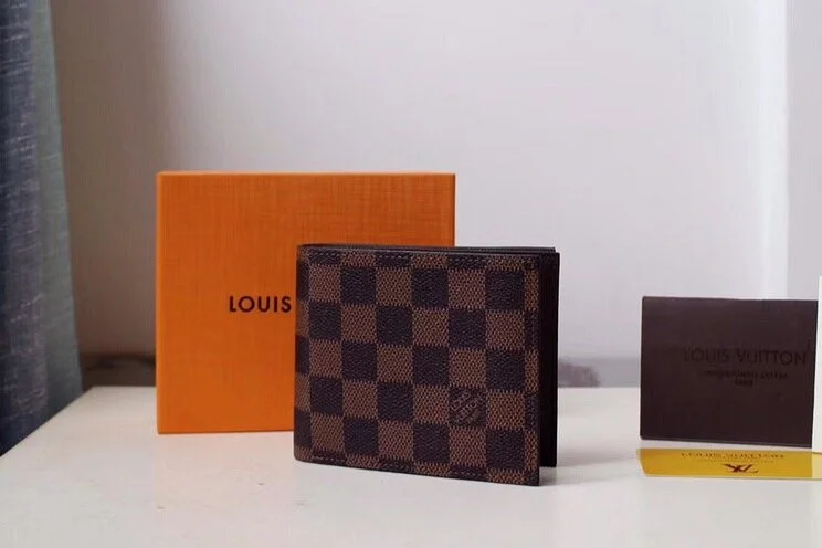 LV AMERIGO WALLET