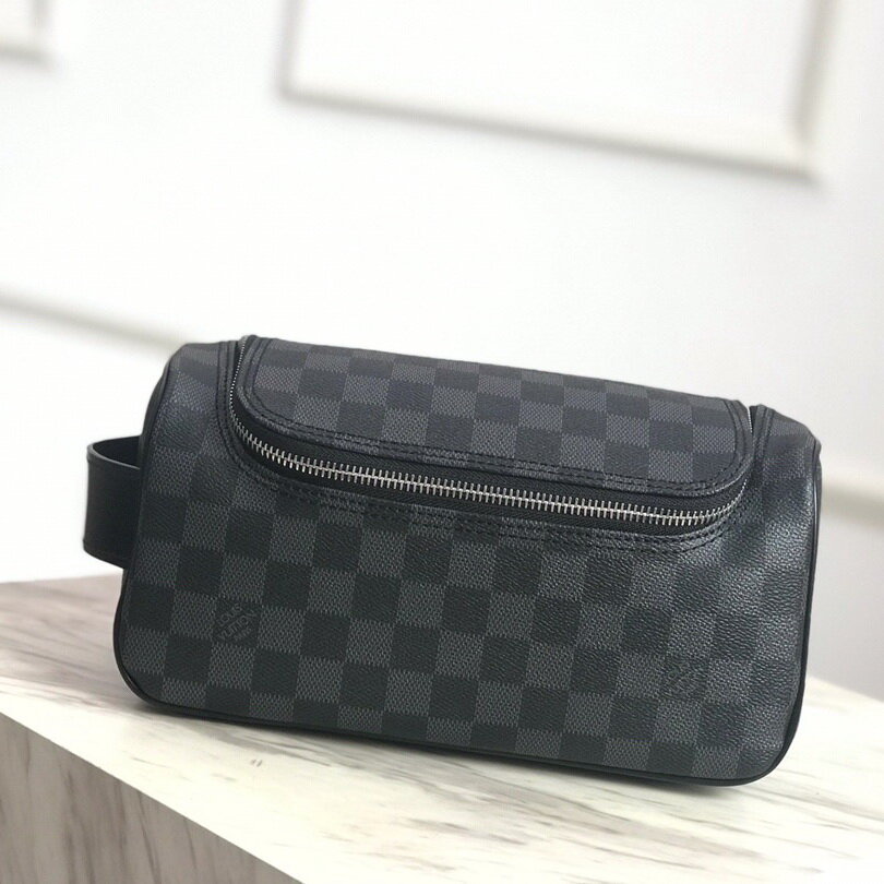 LV TOILETRY POUCH