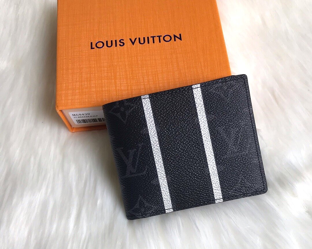 LV WALLET