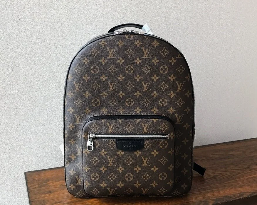 LV MACASSAR