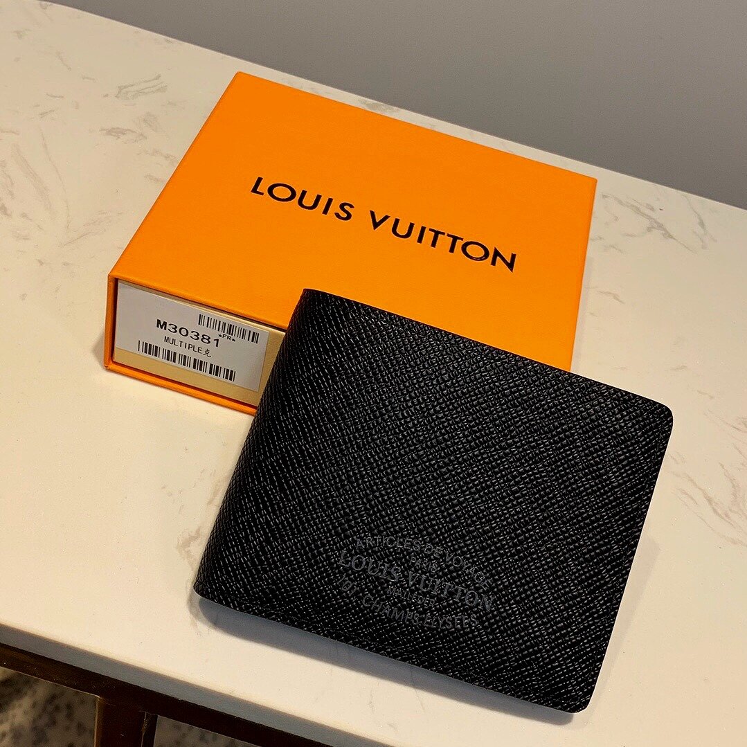 LV WALLET